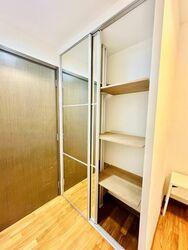 Sims Edge (D14), Apartment #589920661